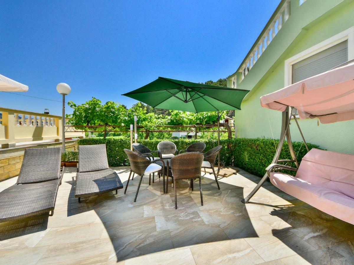 Apartment Olga-1 By Interhome Banjol Exterior foto